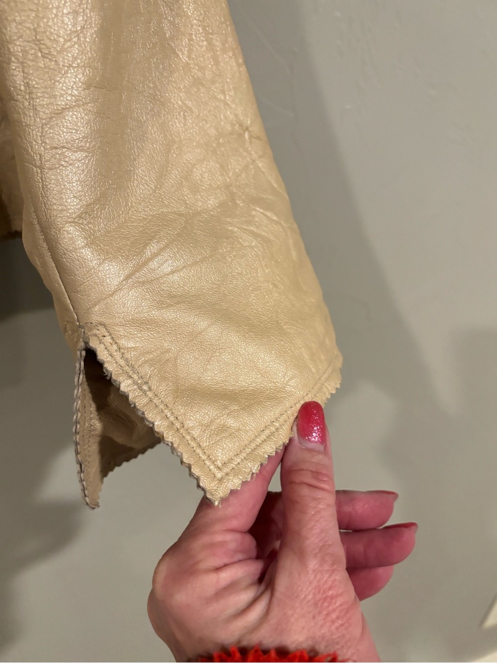 Vintage Anne Klein Cream Leather Blazer - Picture 8 of 12